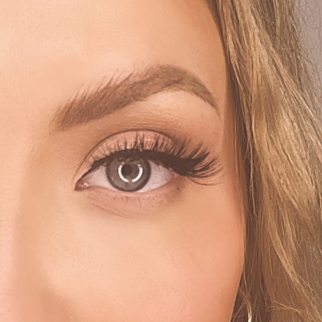 Dolly Invisible Magnetic Lashes