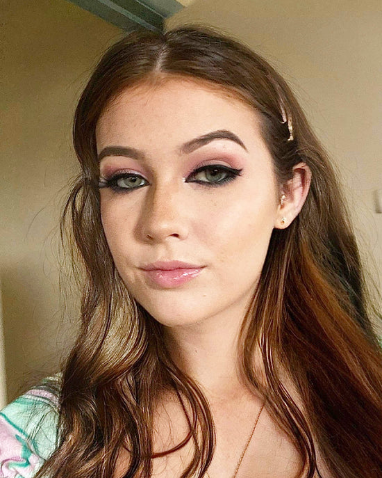 “I have been indoor sky diving with these lashes on, worn a VR headset, and worn an over the head helmet - and at the end of all of those days, they have stayed on perfectly.” @maddycocking on our products! 😍 