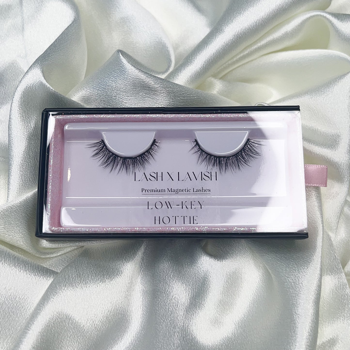 Low-Key Hottie Invisible Magnetic Lashes